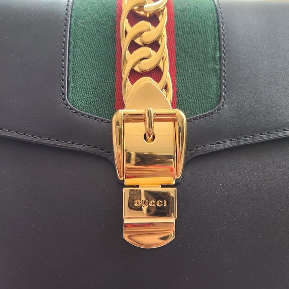 Gucci Sylvie-medium - Picture 2 of 7